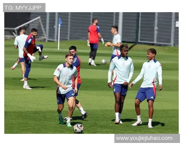 西班牙足球巨星荣耀回国引发球迷热烈欢迎与全国媒体高度关注